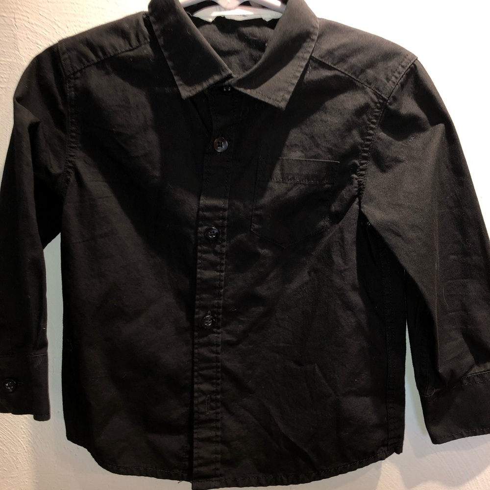Great button down- new without tags